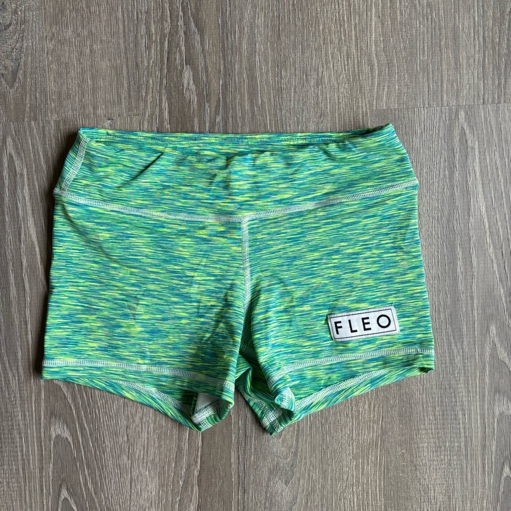 Fleo Shorts